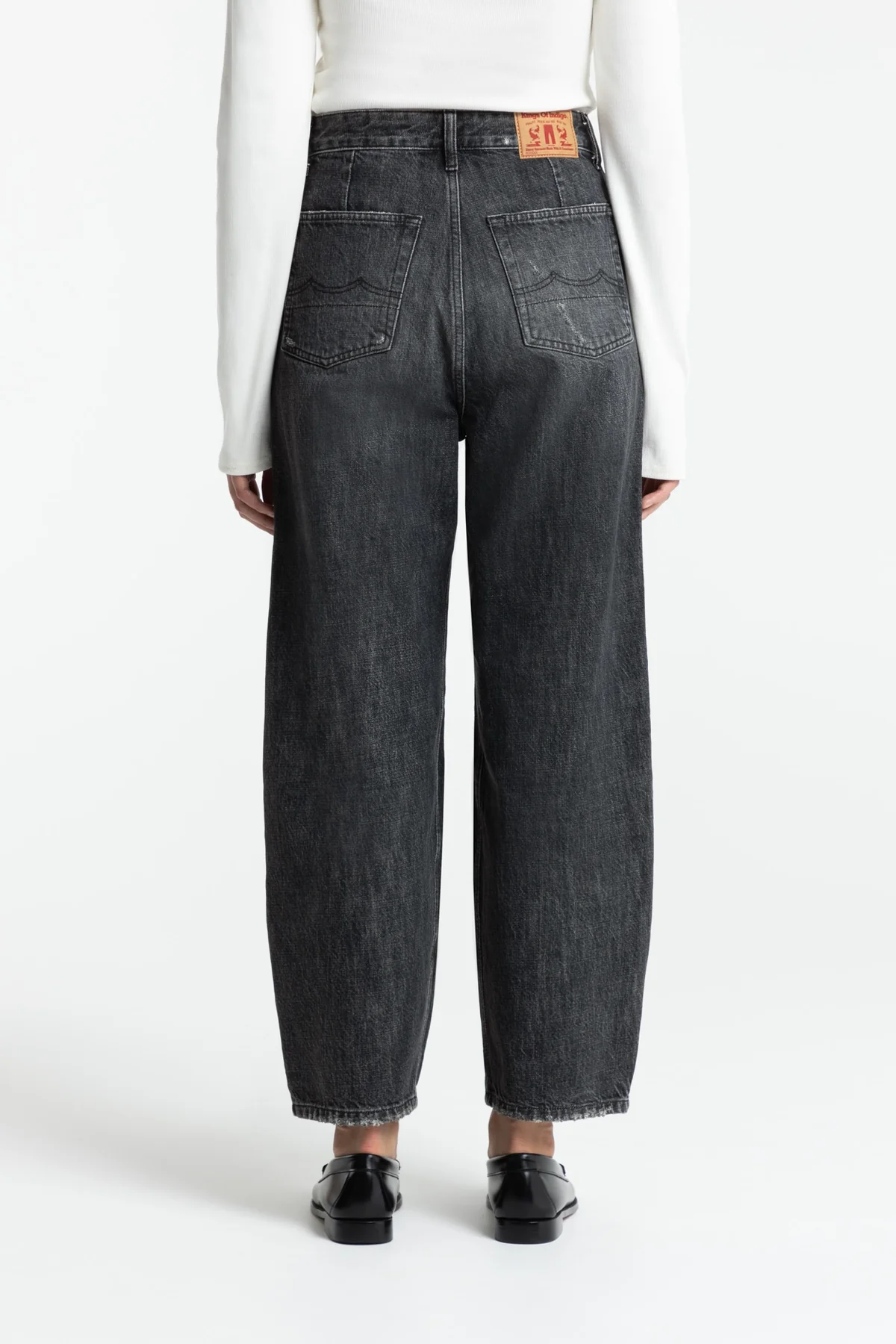 Kings of Indigo - Leila Ceky Black Worn - Image 3